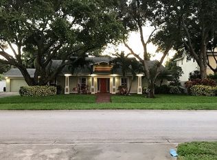 1724 Saint Pauls Dr, Clearwater, FL 33764