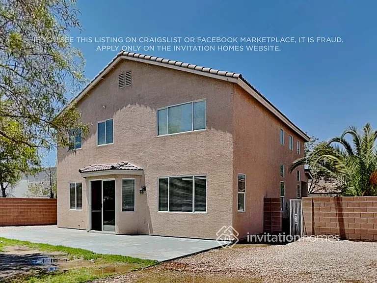 4798 Arial Ridge St — Photo 17