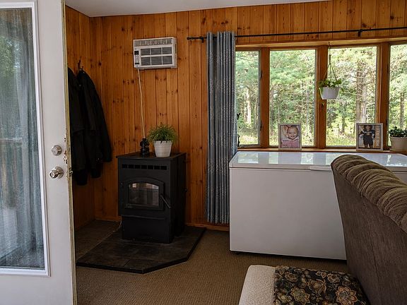 5th image of 9170 W Gladwin Rd