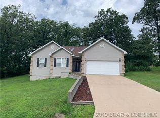 81 Silver Spur Ct, Lake Ozark, MO 65020