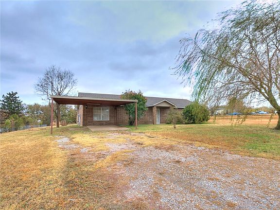 4th image of 341233 E Country Meadows Dr