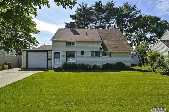 1st image of 20 Belfry Ln #2P