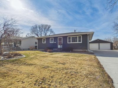 901 Maberly St, Holdrege, NE, 68949