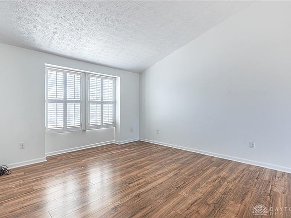 5th image of 2531 Colinda Ct