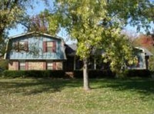 170 Oaks Dr, Gallatin, TN 37066