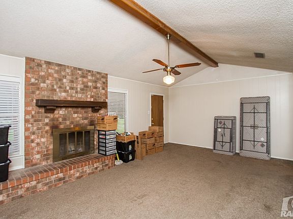 4th image of 1902 Glenwood Dr