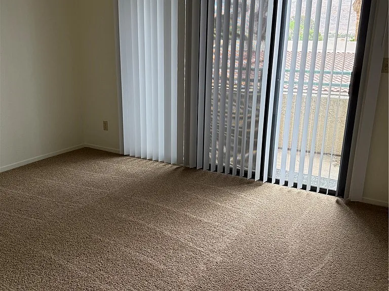 930 N Sloan Ln #203 — Photo 12