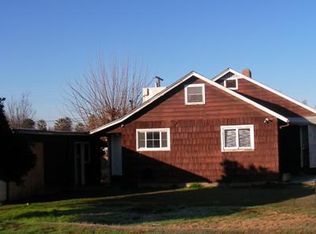 499 Lemona St, Woodlake, CA 93286