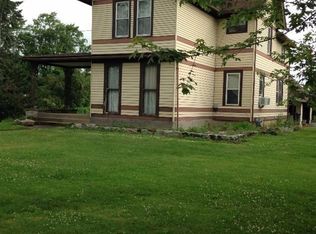 209 E Main St, New London, OH 44851