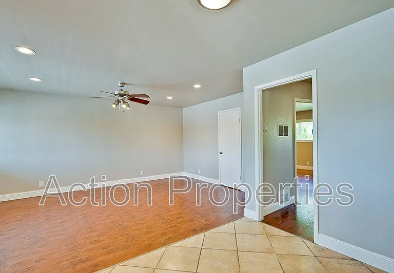 4545 Moorpark Ave #2 — Photo 10