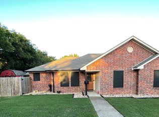 1102 14th St, Honey Grove, TX 75446