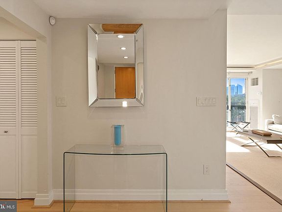 3rd image of 3251 Prospect St NW APT 401
