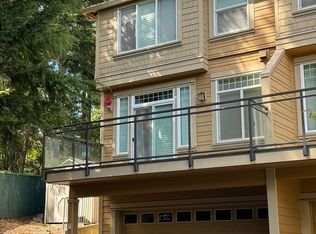 23300 SE Black Nugget Rd Unit J1, Issaquah, WA 98029