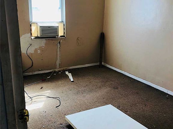 5th image of 17326 105th Ave