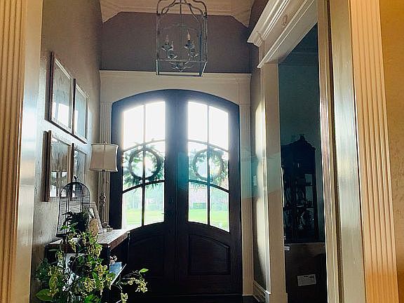 3rd image of 224 Macey Ln