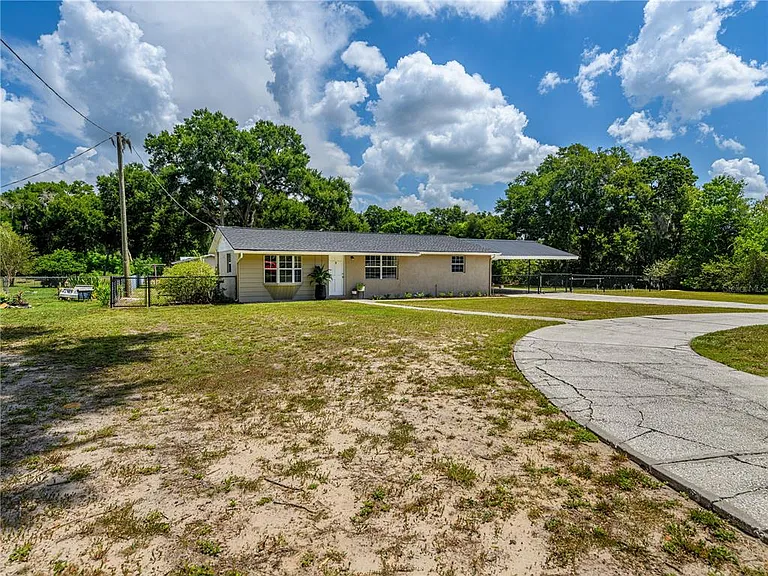 4722 Stearns Rd — Photo 23