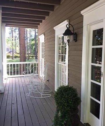 5th image of 966 S Lakeshore Dr