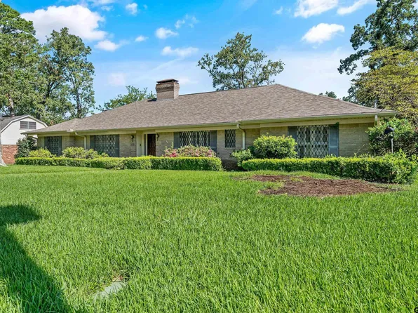 1500 Everglades Dr, Tyler, TX 75703