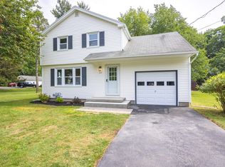 217 Mill Rd, Rochester, NY 14626