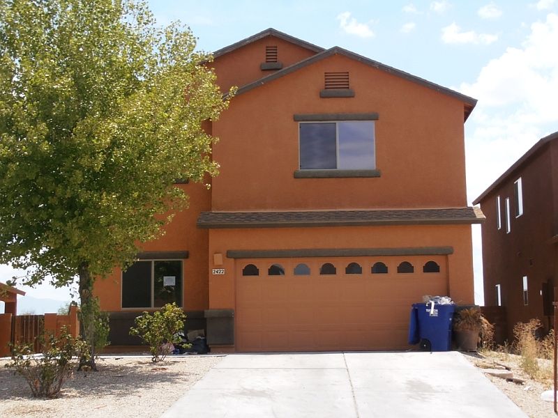 Front View - Calle Lena Verde