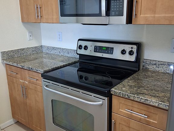 4th image of 6482 Emerald Dunes Dr APT 202