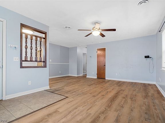 5th image of 6436 Seneca Trl