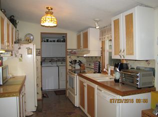 71 Flair Valley Dr, Maple Falls, WA 98266
