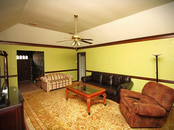 3rd image of 4161 Old Village Ln