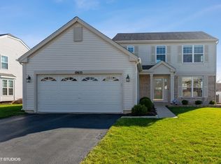 10655 Great Plaines Dr, Huntley, IL 60142