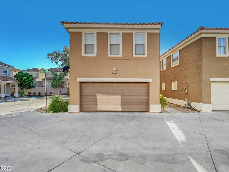 1453 Morro Creek St — Photo 4