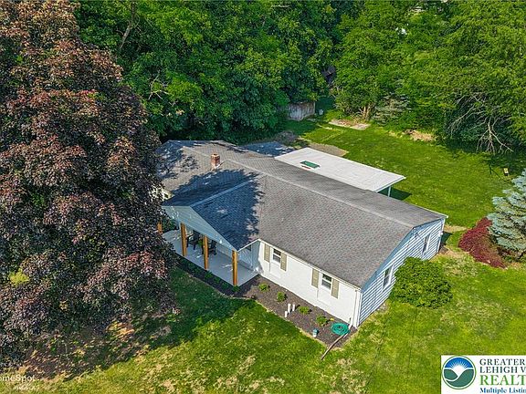 3rd image of 6657 Blue Church Rd S