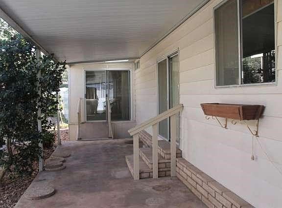 3rd image of 86 La Lomita