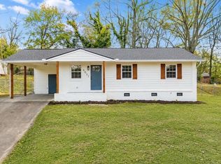 6037 Dahlgren Ave, Fayetteville, NC 28314