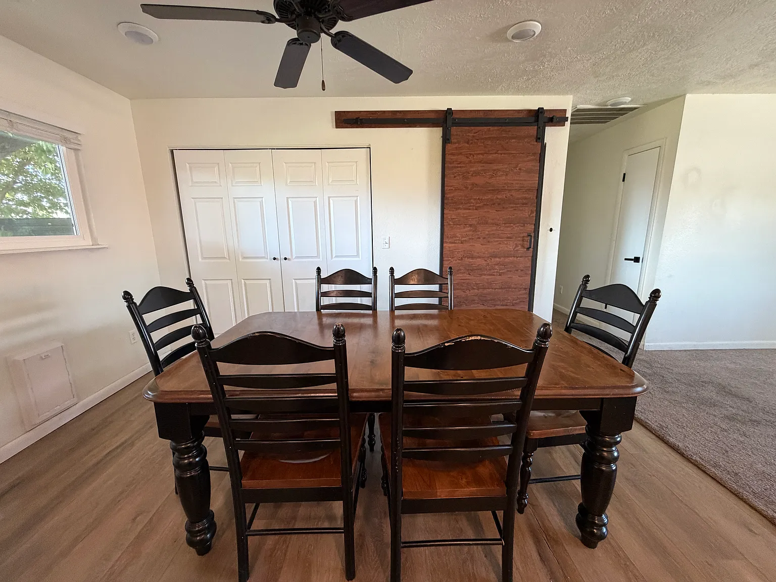 3 bed, 1340 sqft, $2,400 — Photo 4