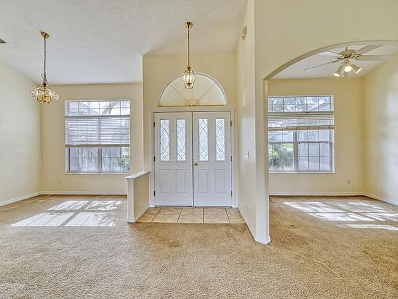 5th image of 940 Cornell Ave