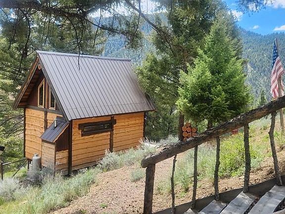 3rd image of 14 Elk Summit Way