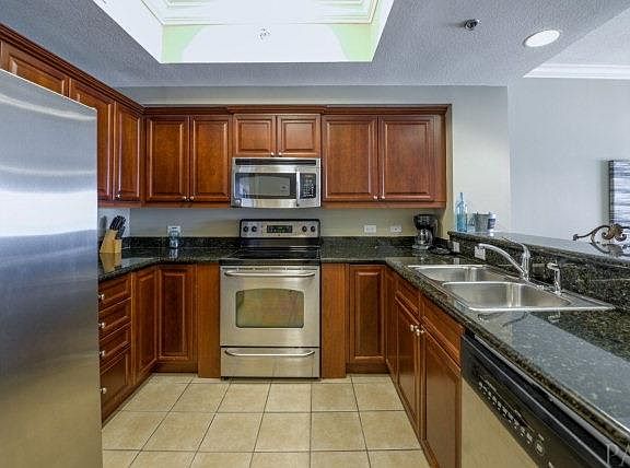 5th image of 401 E Beach Blvd Unit 1708