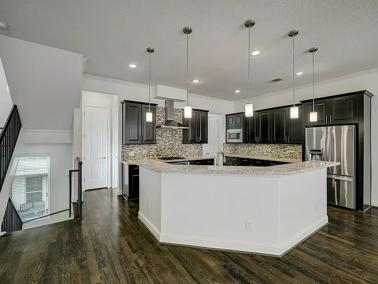 1518 Birdsall St #C — Photo 6