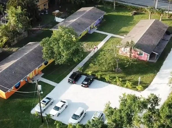 11093 Kelly Rd #2, Fort Myers, FL 33908