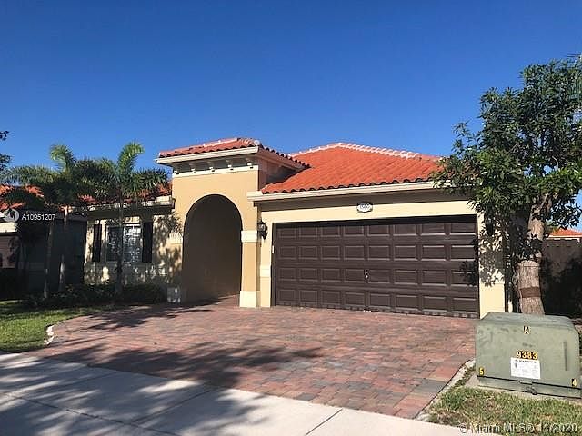 1st image of 1560 NE 36th Ave #1560