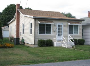 2015 Allegheny Ave, Lebanon, PA 17042