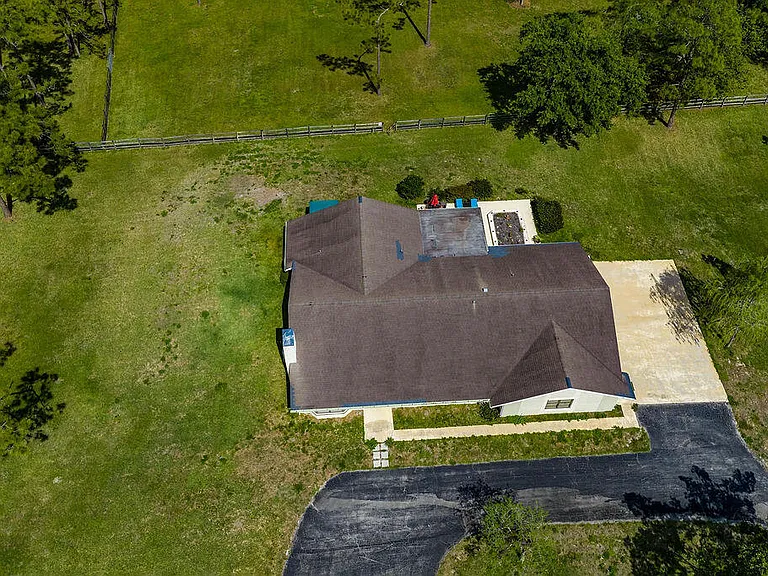 5562 Reynolds Rd — Photo 36