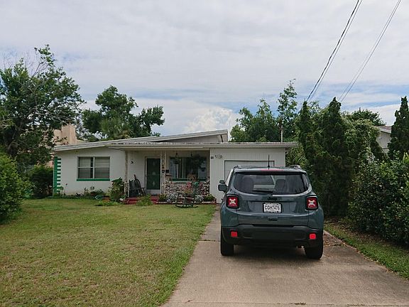 2nd image of 88 Rosewood Ave