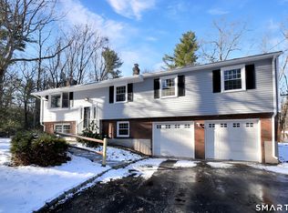 29 Minister Brook Drive, Simsbury, CT 06070