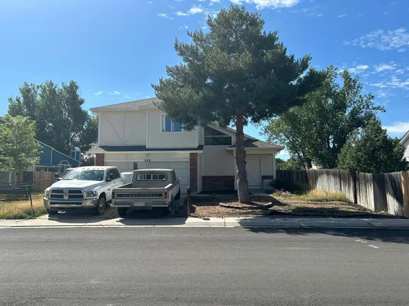 220 N Holcomb Cir, Castle Rock, CO 80104