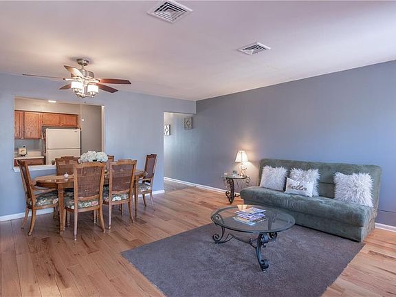 5th image of 1142 Oakcroft Ln #1142