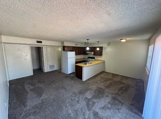 207 E 23rd St, Roswell, NM 88201