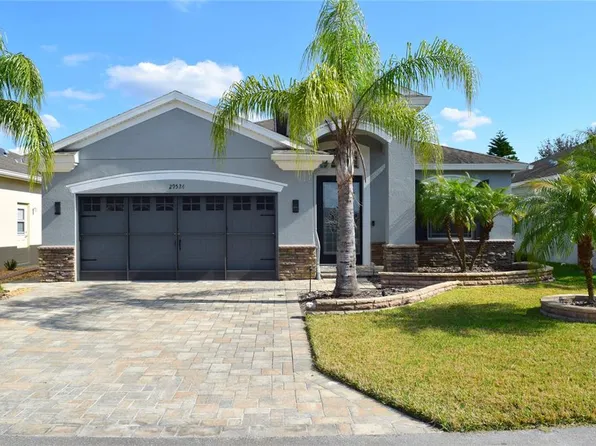 29524 Cochiti Lake Dr, San Antonio, FL 33576