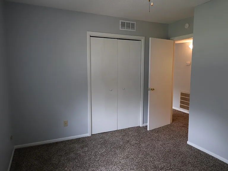 205 Long St #2 — Photo 13