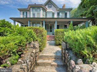 11 S Main St, Union Bridge, MD 21791